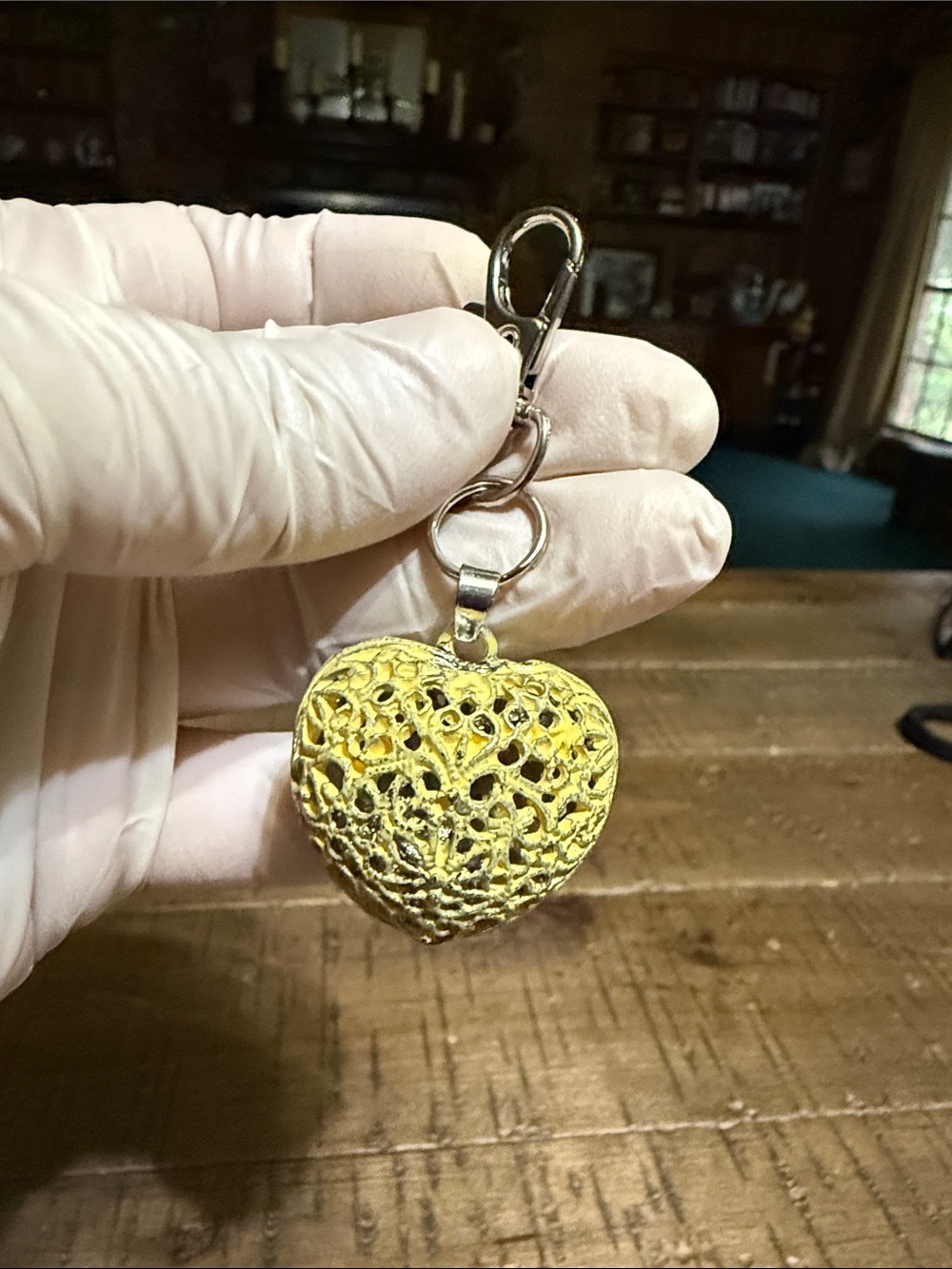 Heart Filigree Hanging Accent - Yellow keychain